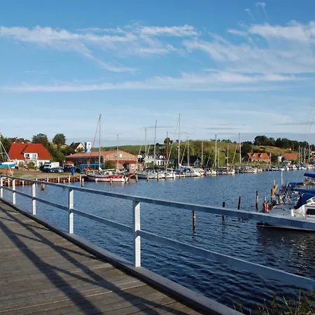 Ferienwohnung Am Neuensiener See M Sandort
